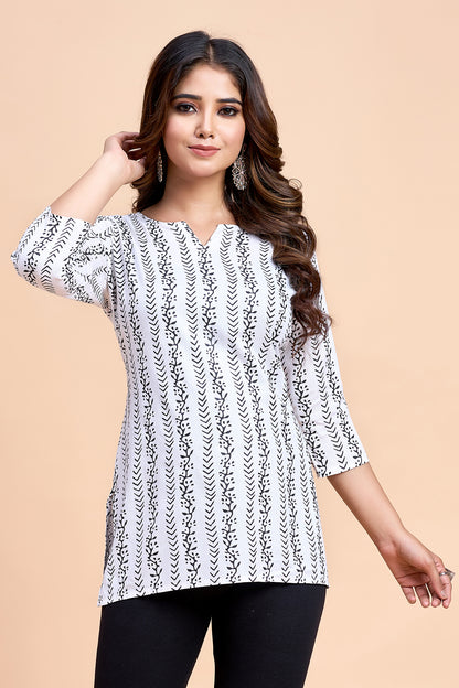 "Trendy Delta Fabric Tunic for Women – Skin-Friendly & Wrinkle-Free"